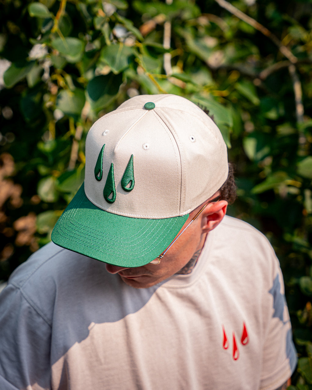 3 Drops Signature Snapback - Beige & Green